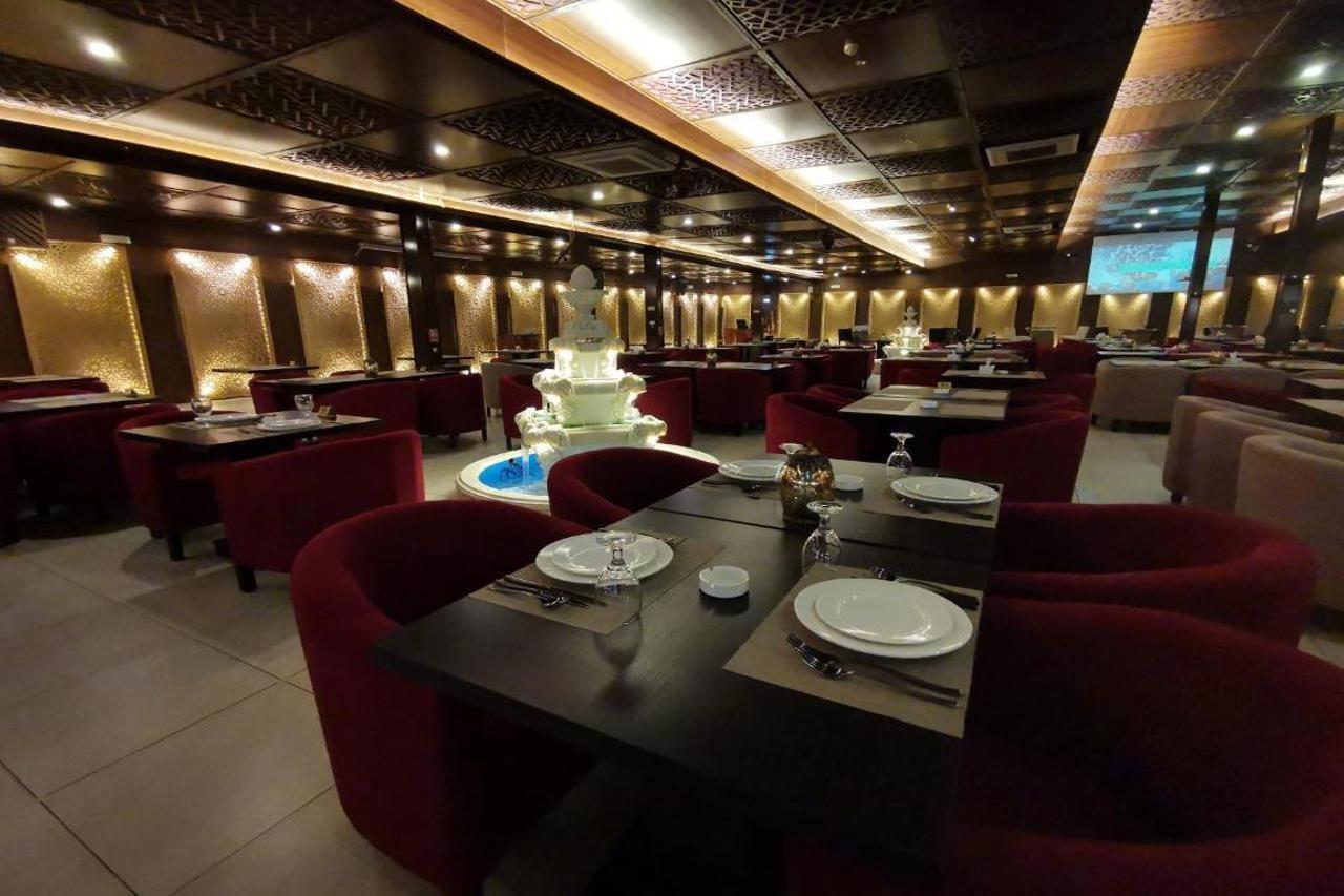 Villaggio Hotel Abu Dhabi Buitenkant foto